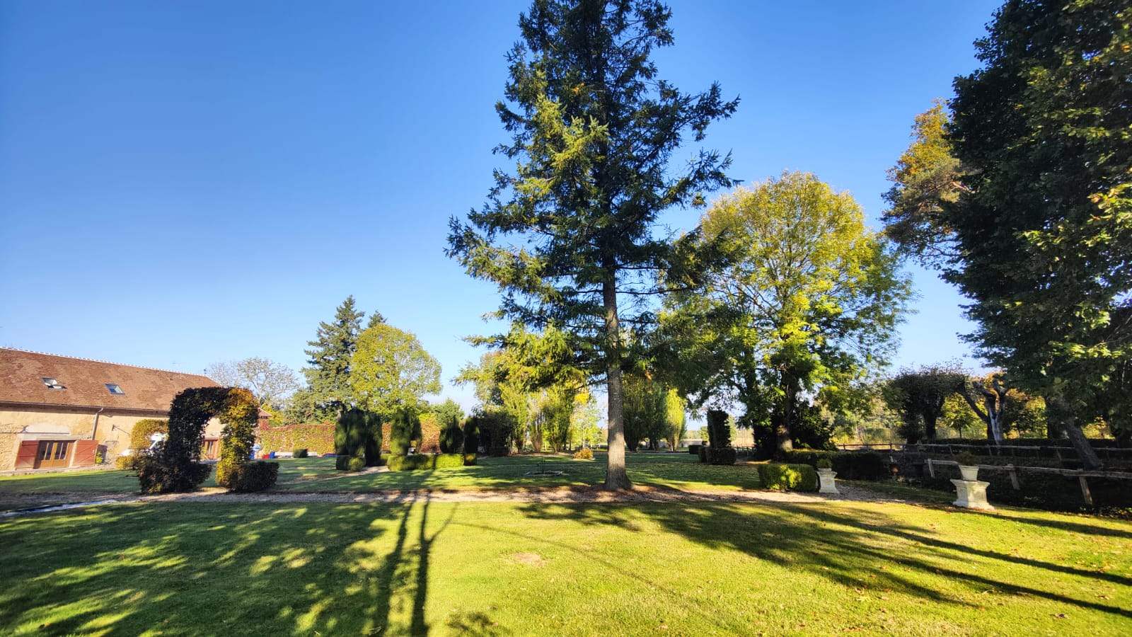 Vue du Domaine des Crançons en soirée